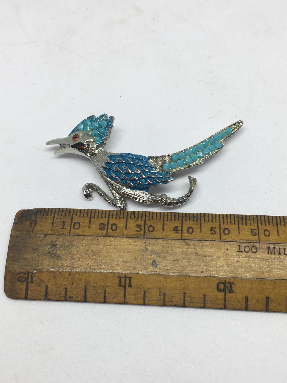 1960s Vintage Rhinestone Road Runner lapel pin. AS IS