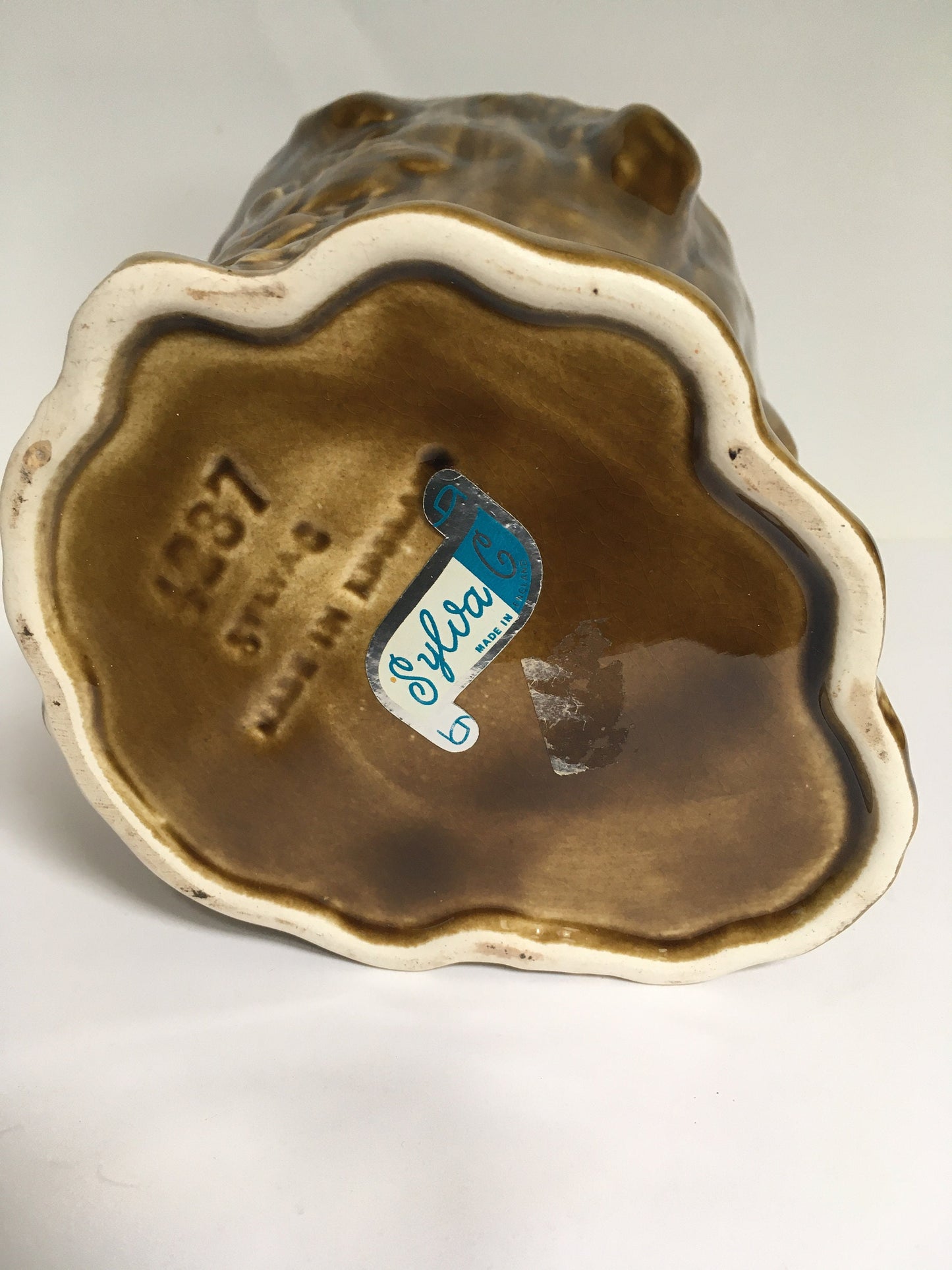 Vintage Sylvac Tree stump planter with fawn. 4287 with original sticker.