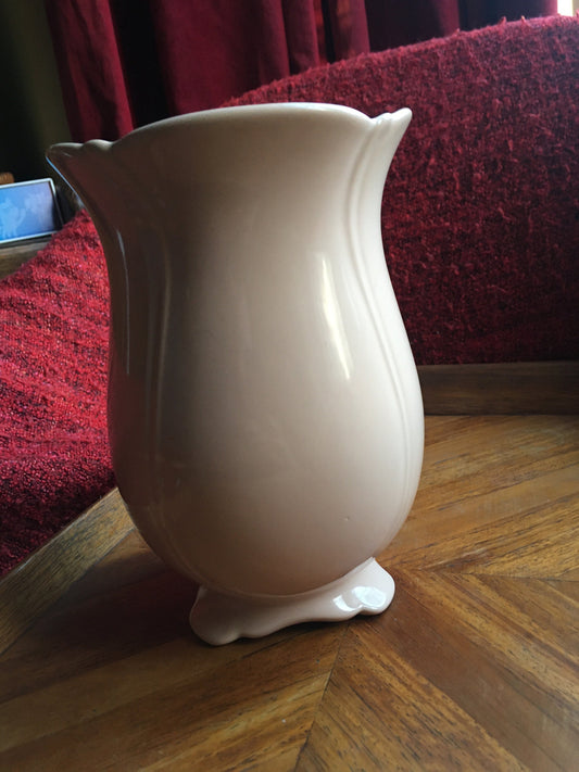 Baby pink vintage flower vase.Stamped TG Green 0390 Church Gresley