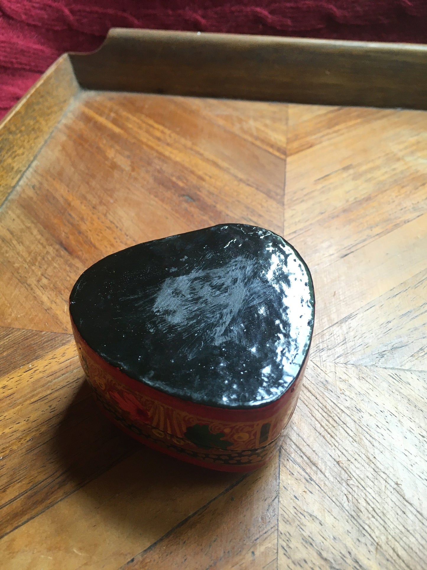 Beautiful hand-painted heart shaped lidded box.