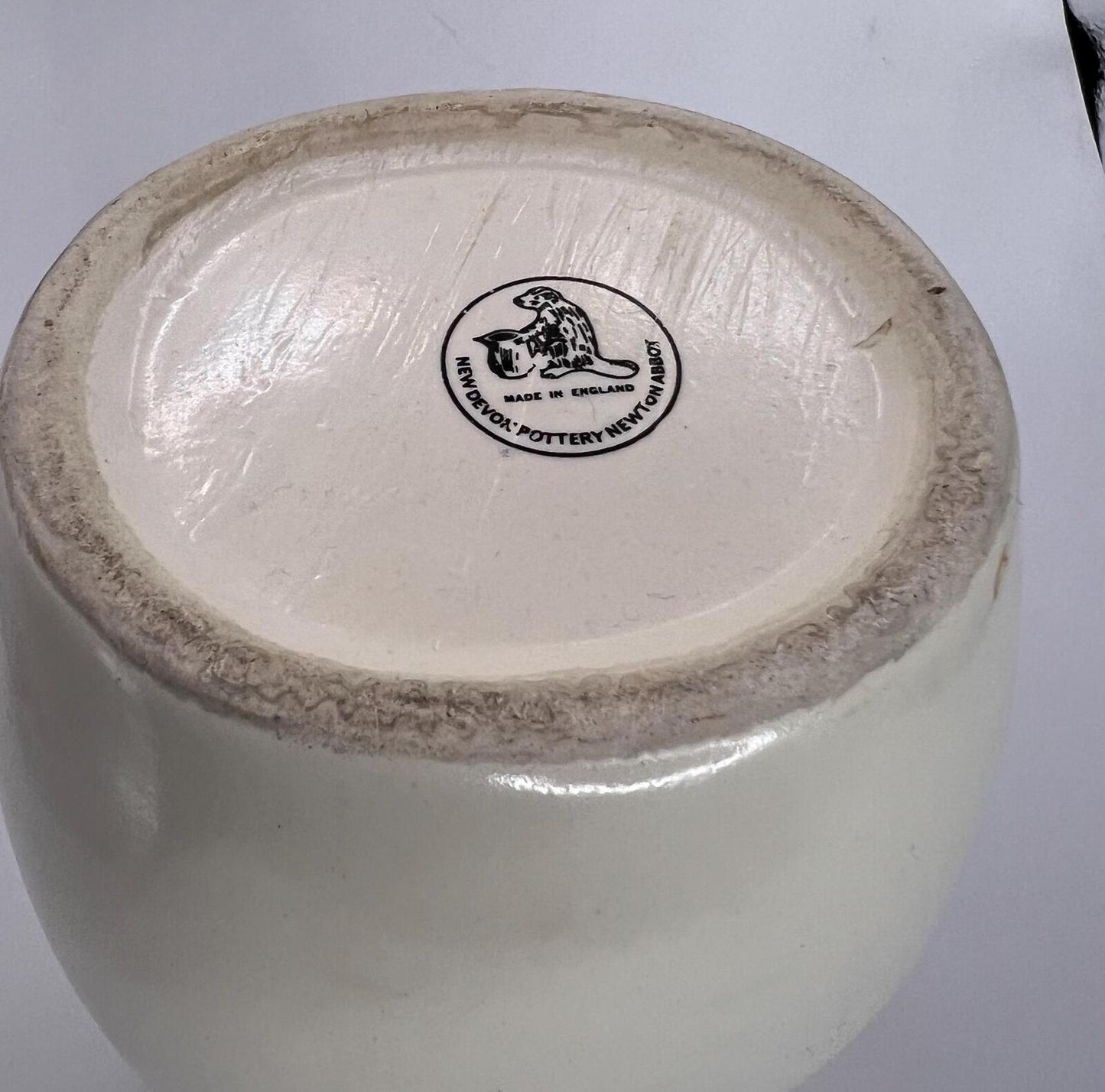 Decorative ceramic flower vase. New Devon Pottery Newton Abbot.