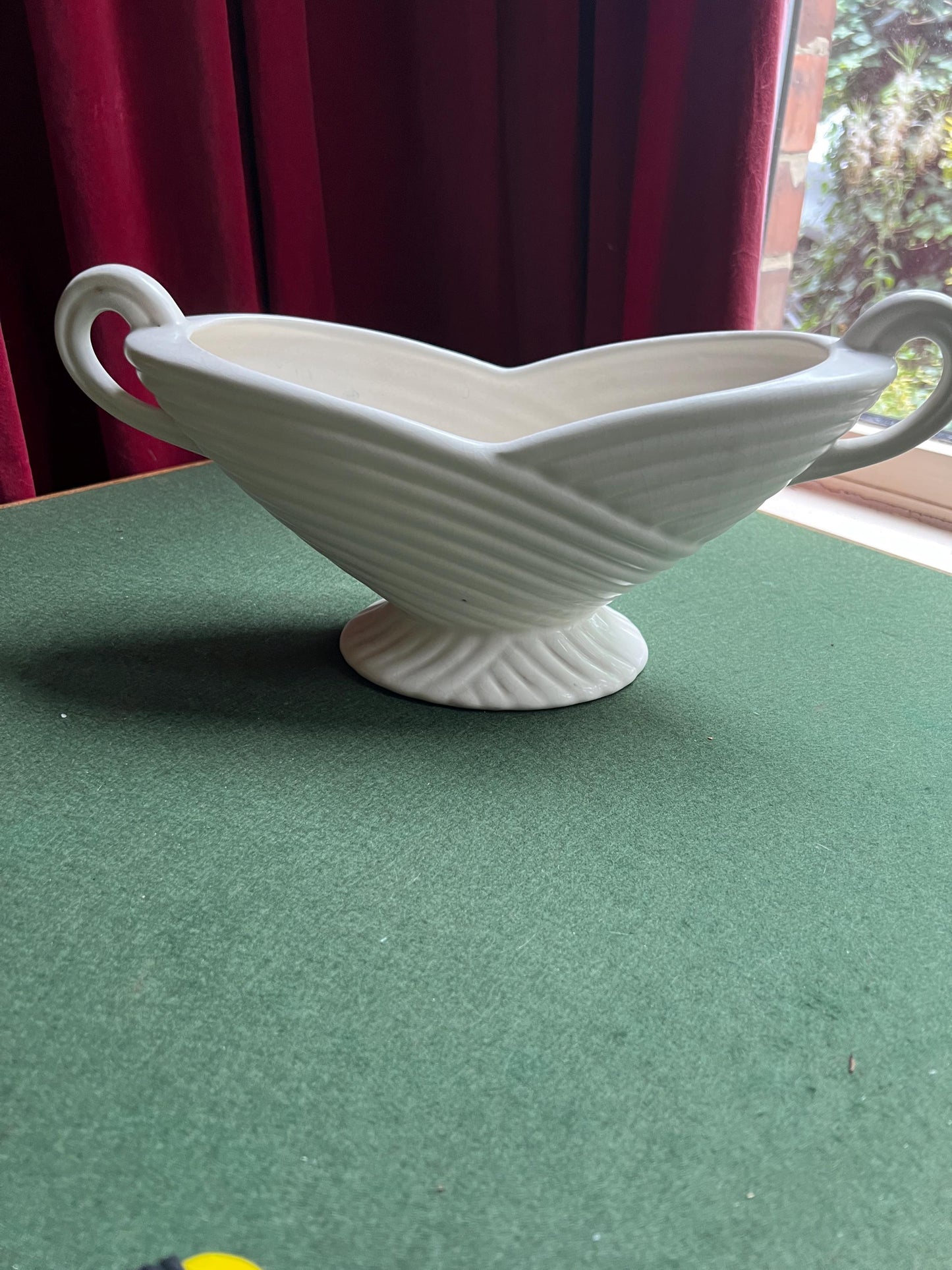 1950s Sylvac Rope mantle vase . Soft white glazed Stamped 2280 Made in England.