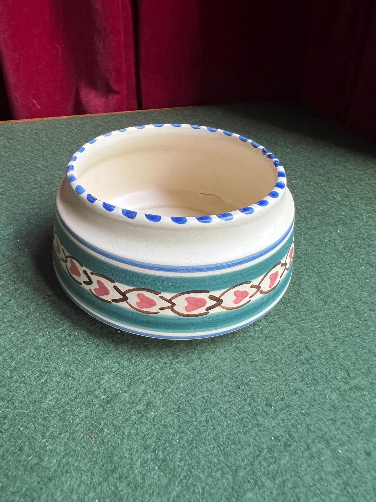 Vintage sugar bowl ceramic Cream glazed Hand painted dish Signed Honiton Devon.