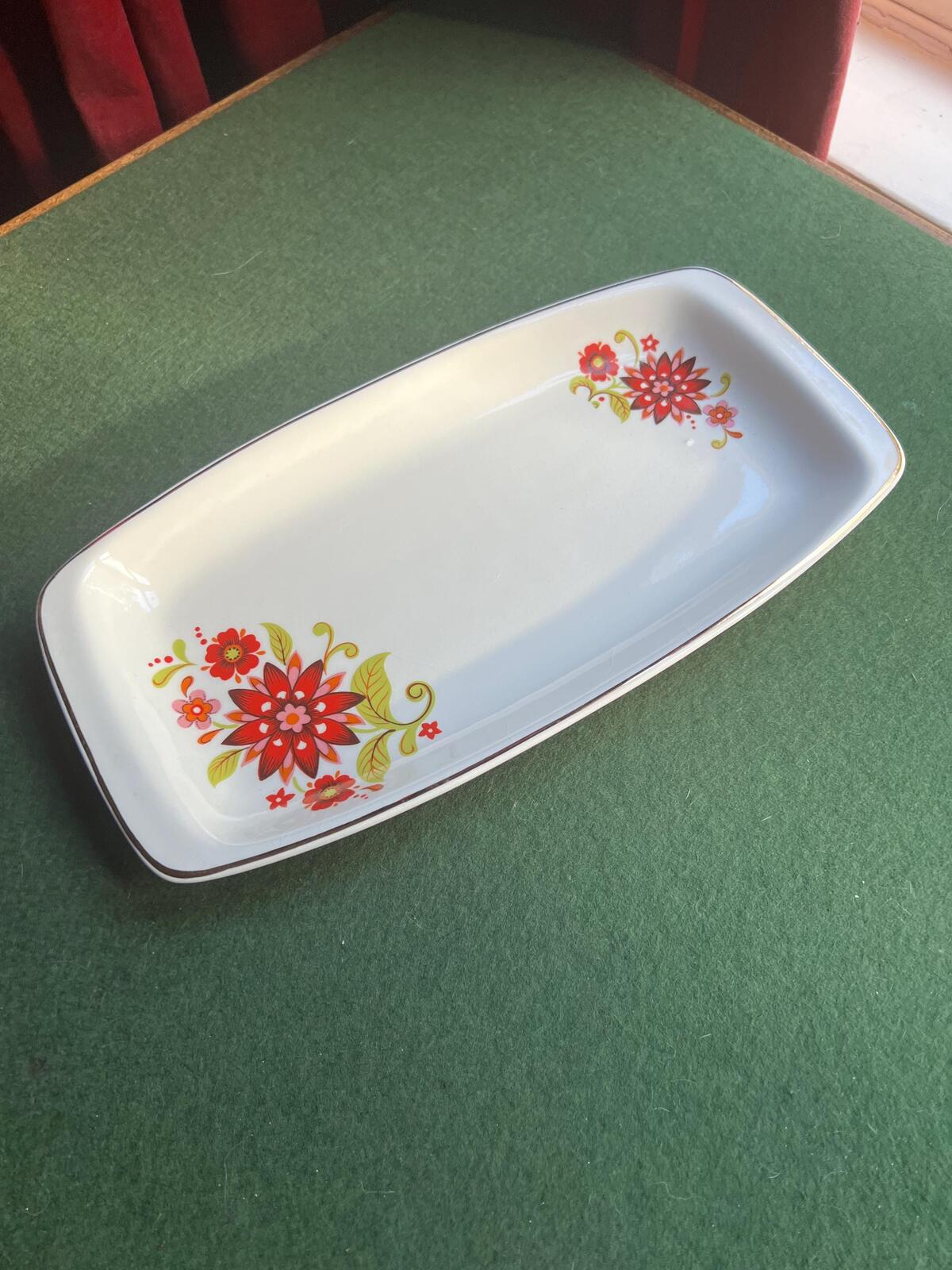 Floral sandwich plate White ceramic with red flower design. Made in Romania.