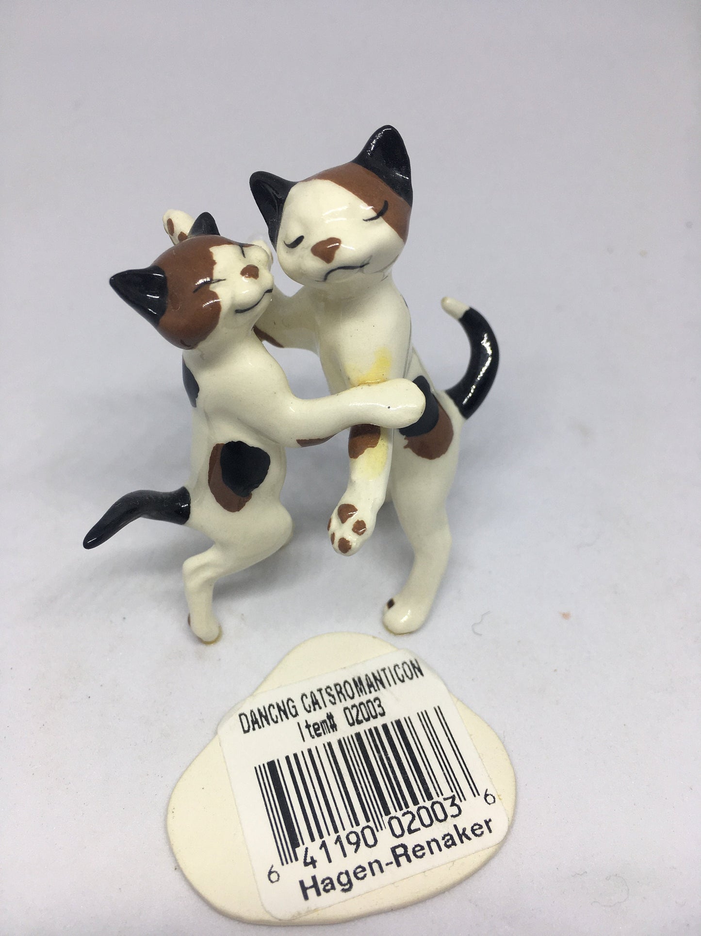 Hagen-Renaker Dancing cats figurine. Stickered Dancing cats Romanticon