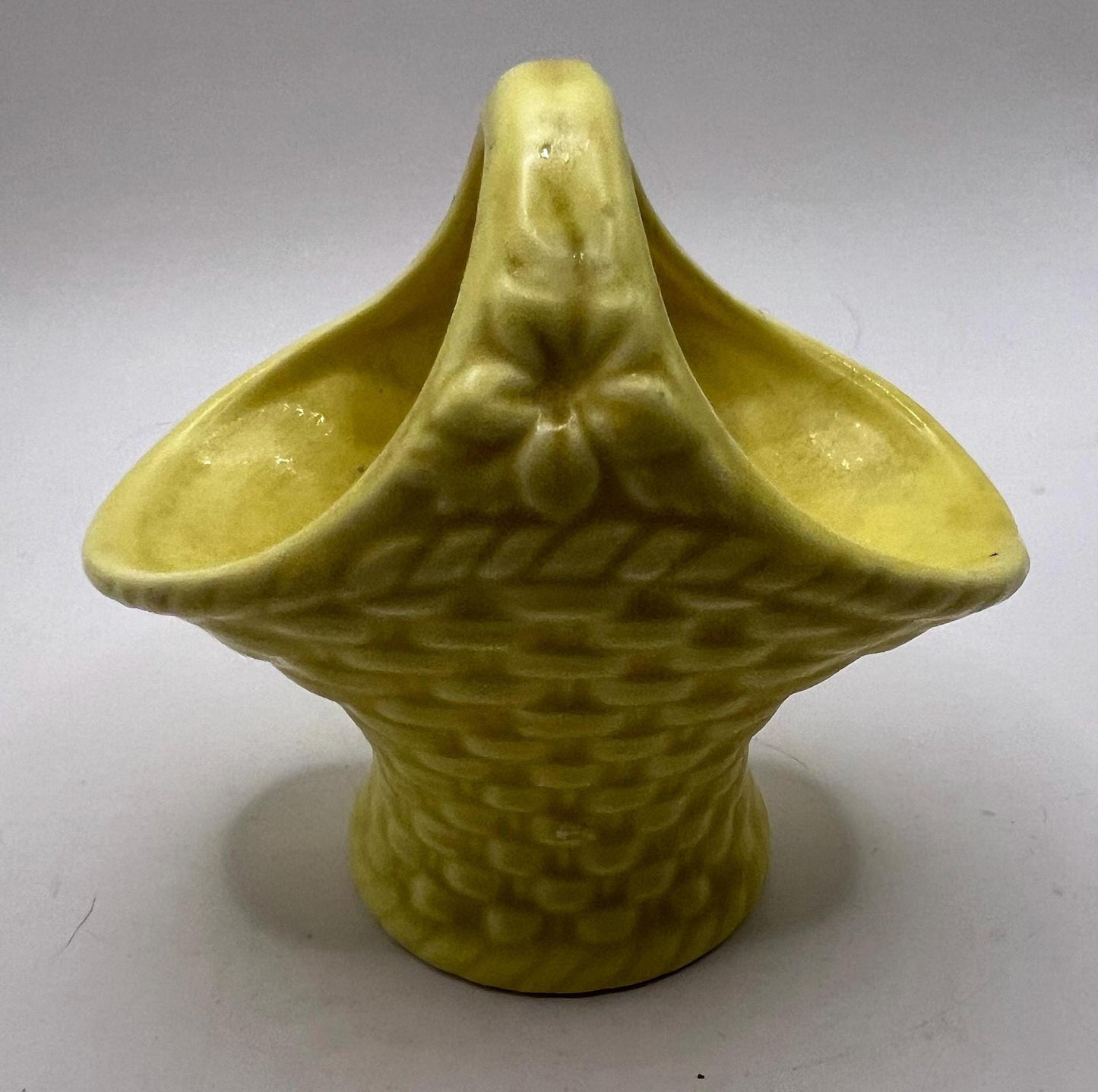 Vintage Sylvac yellow ceramic posy basket. Marked Sylvac 1777 Made in England.