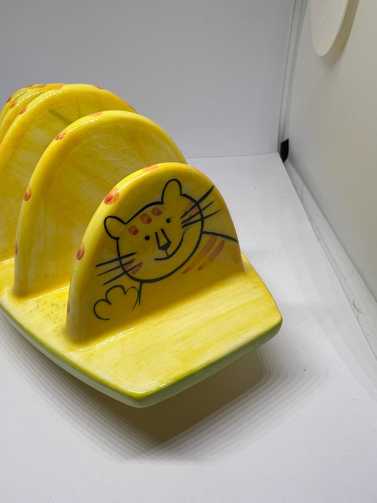 Cat theme toast rack Vintage 4 slice yellow ceramic toast rack letter holder Hand painted Spotty Cheetah