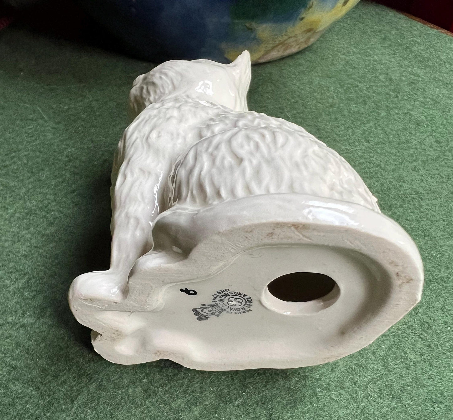 Royal Doulton Star gazing ceramic kitten.