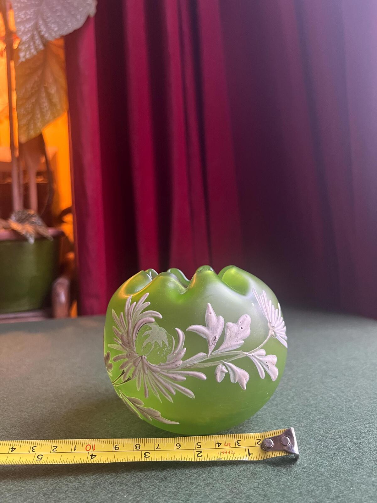 Art Nouveau cameo glass rose bowl. Green satin glass with cream etched floral leaf design.