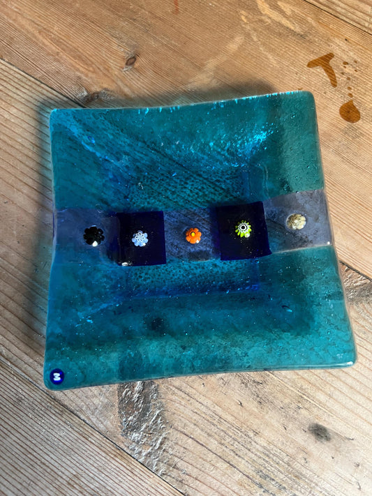 Vintage Murano fused glass trinket dish. Blue glass square plate with millefiori detail.