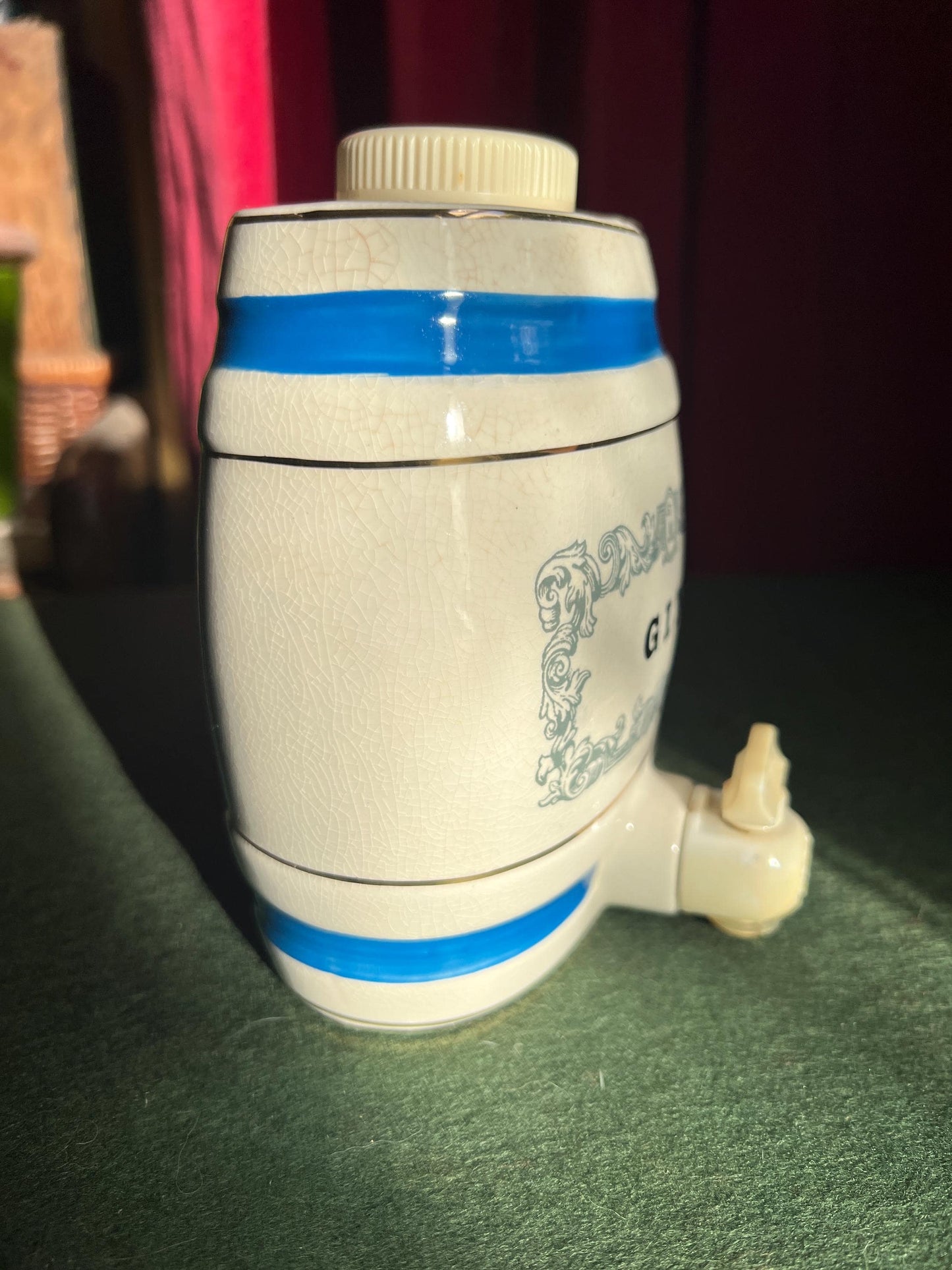 Vintage ceramic gin decanter. Stamped Royal Victoria Pottery WADE England.