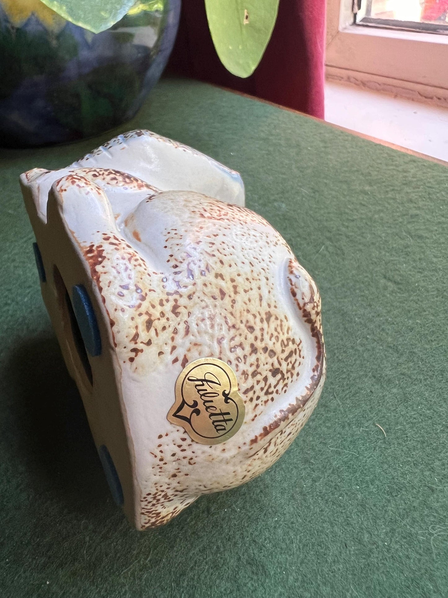 Quirky Lion tealight holder mini planter. Original 'Julietta' Sticker.