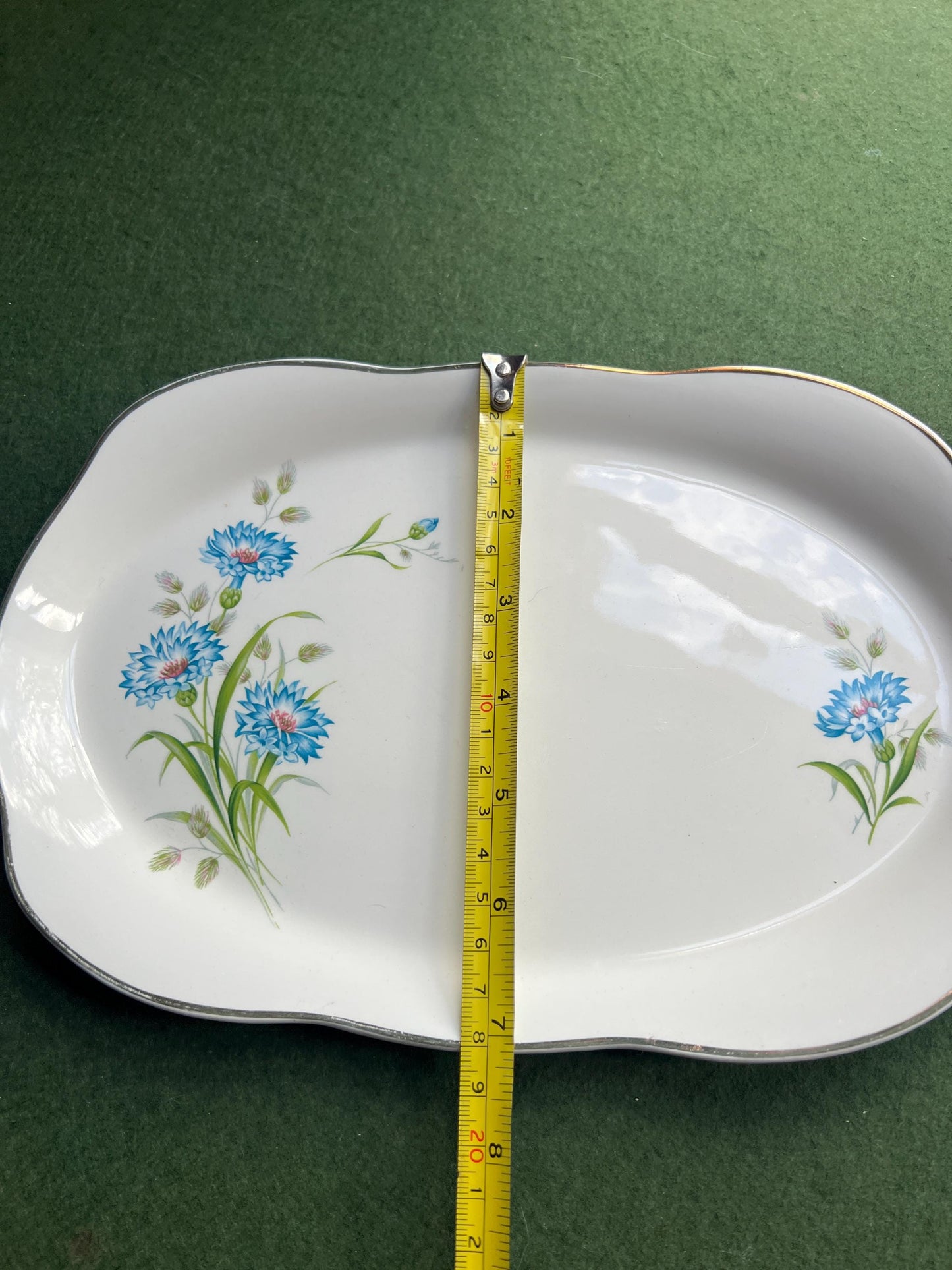 Beautiful ceramic dressing table tray. Stamped Glo-White Alfred Meakin England.