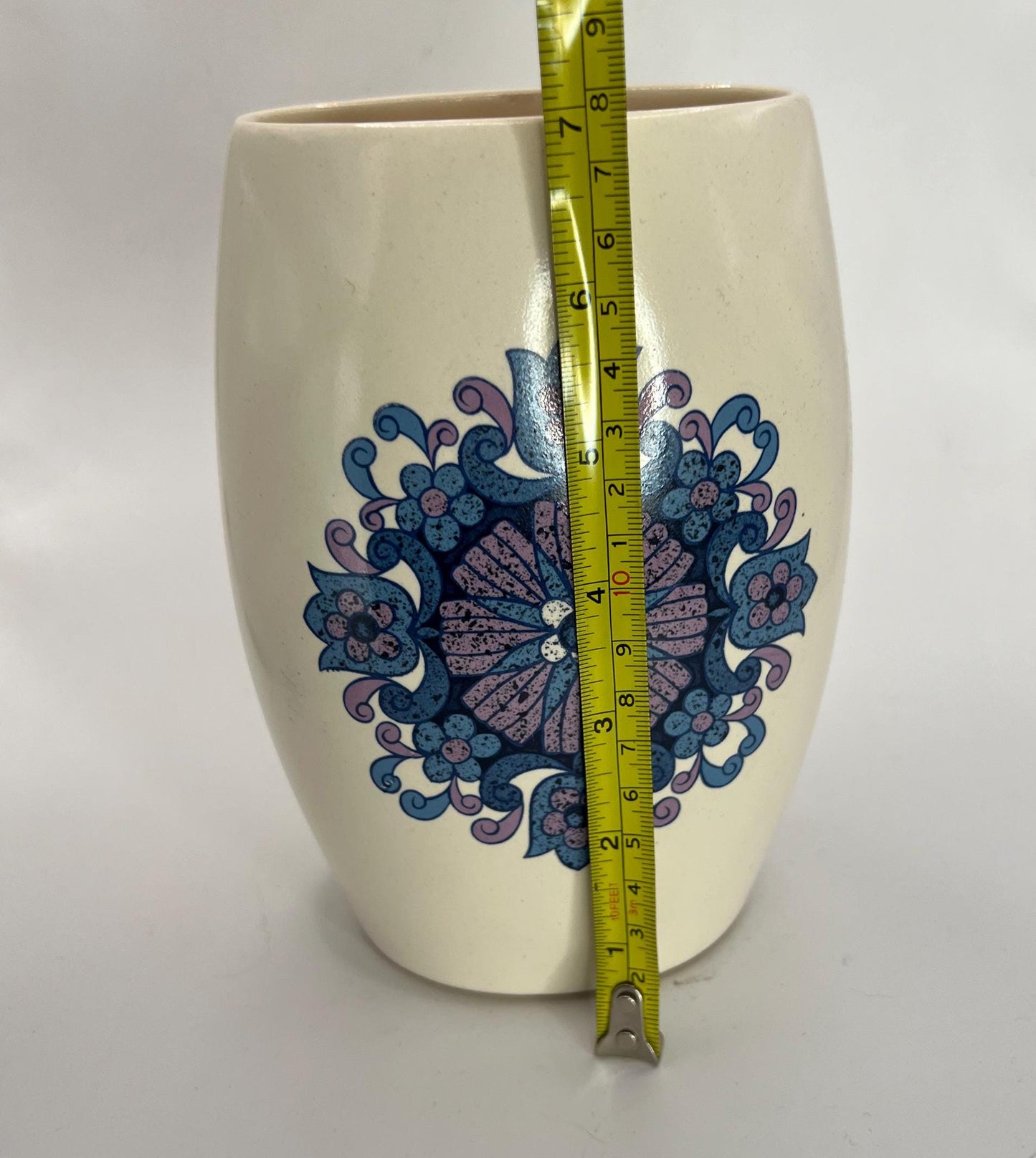 Decorative ceramic flower vase. New Devon Pottery Newton Abbot.