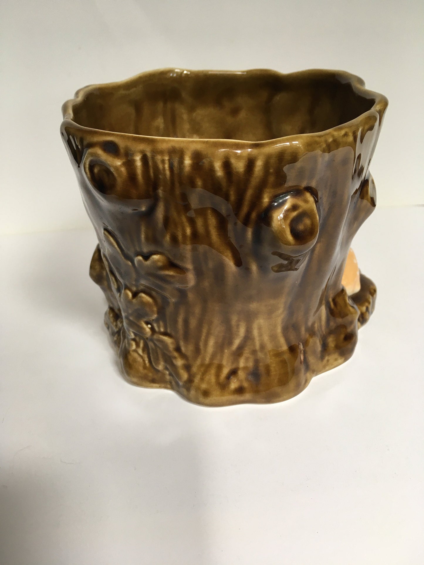 Vintage Sylvac Tree stump planter with fawn. 4287 with original sticker.