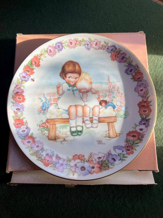Decorative plate. Memories of Yesterday Hush by Mabel Lucie Attwell.