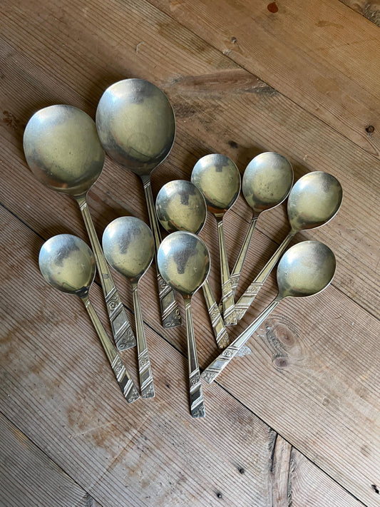 Vintage Viners spoon set Silver Rose pattern Silverplated 8 desert spoons 2 serving spoons