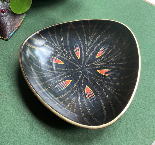 Vintage Dümler & Breiden fruit plate console bowl. Marked Germany 1286.