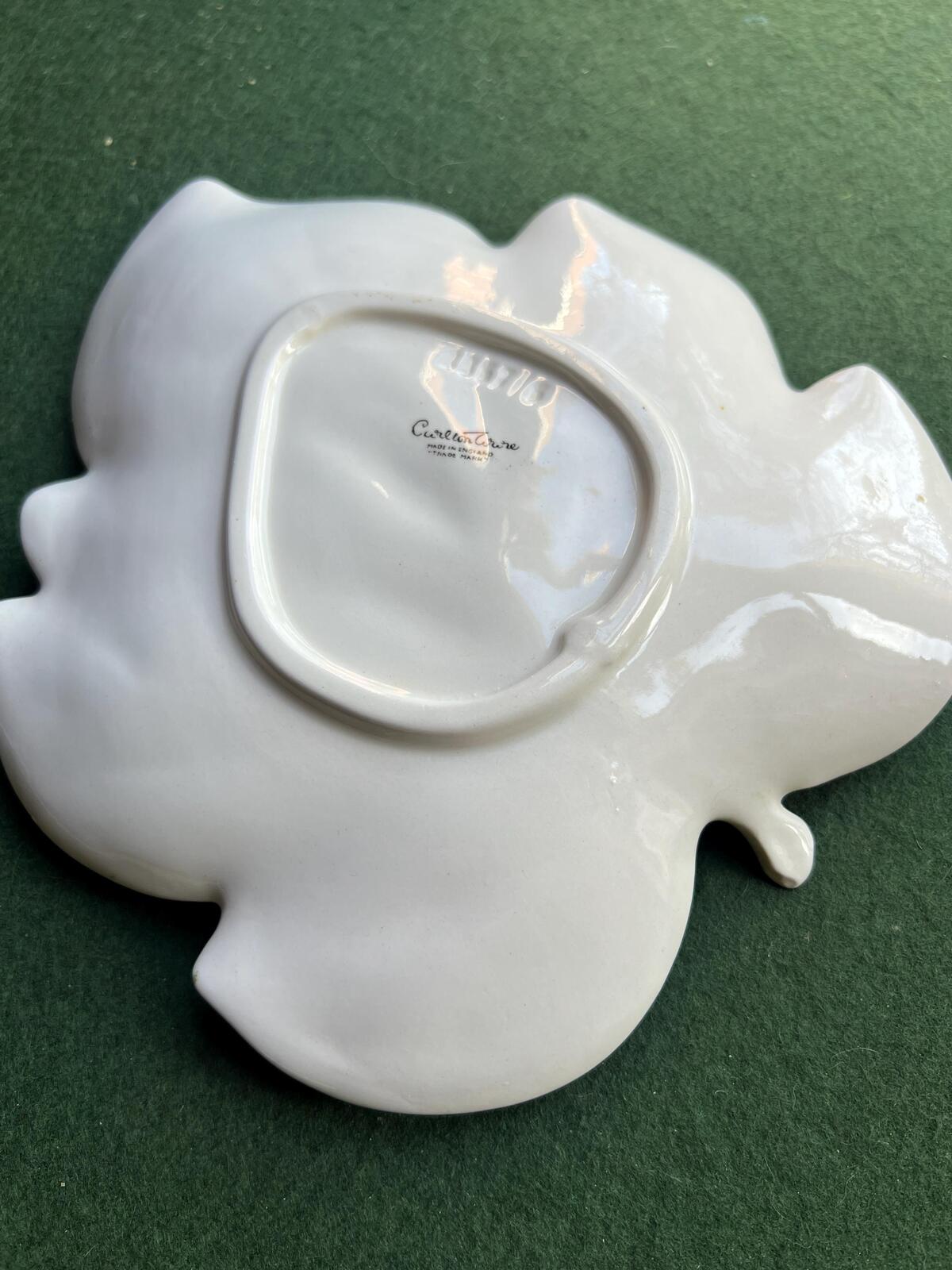 Vintage Carlton Ware leaf dish. Half green half white glazed trinket ring dish.