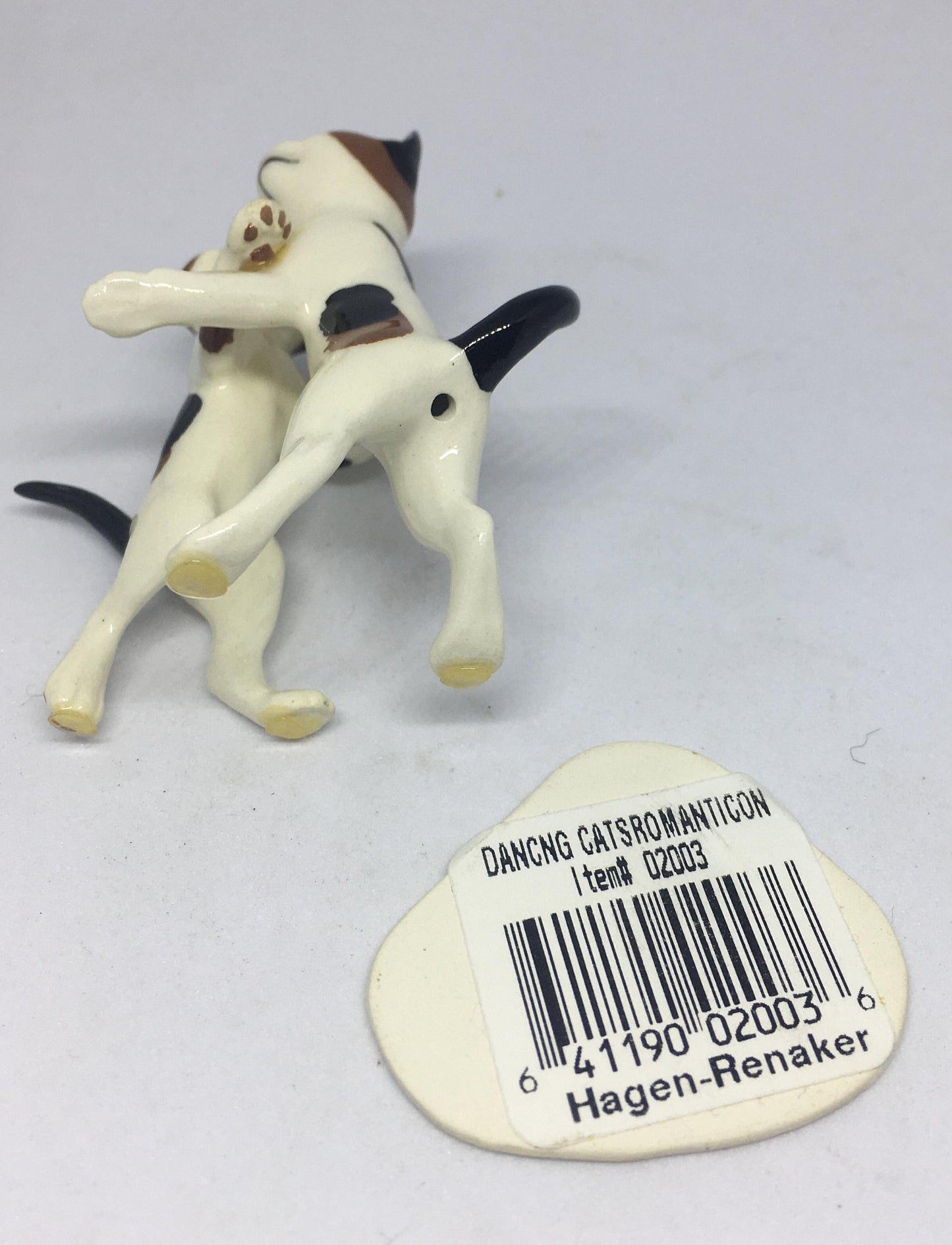 Hagen-Renaker Dancing cats figurine. Stickered Dancing cats Romanticon