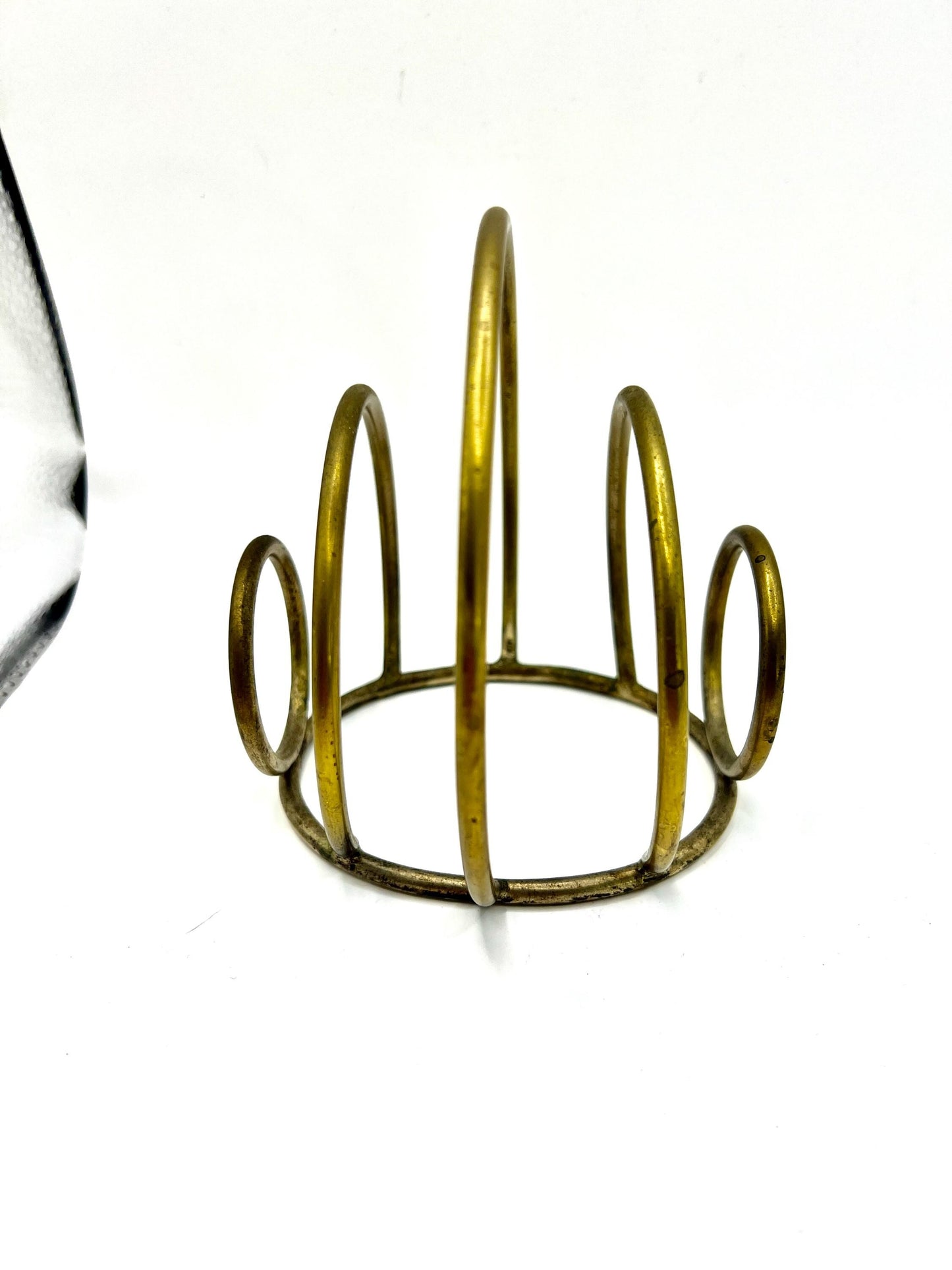 Unusual brass letter holder. Circular design vintage brass napkin holder toast rack.