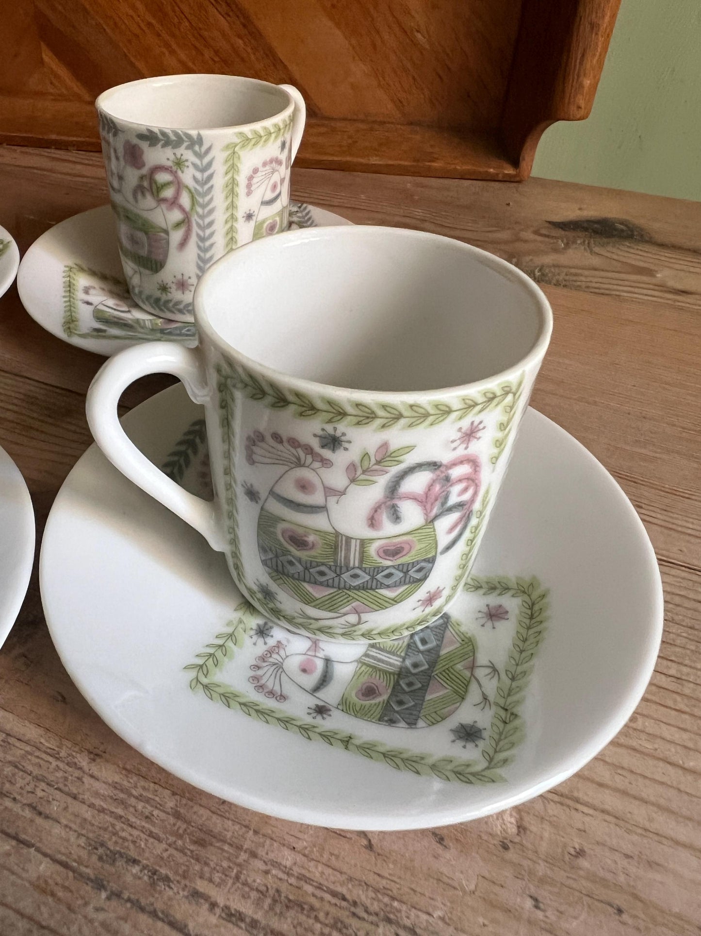 Set of 6 espresso cups saucers. Retro Pink green quirky rooster design. Marked Porzellan.