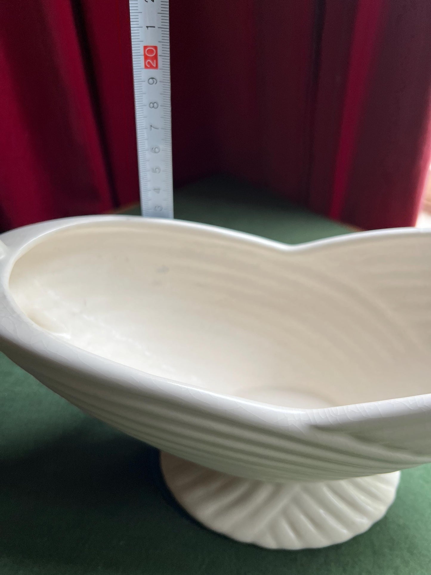 1950s Sylvac Rope mantle vase . Soft white glazed Stamped 2280 Made in England.