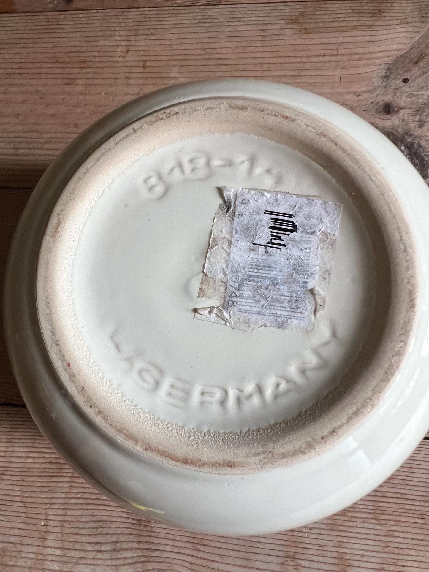 Vintage ceramic plant pot. White ceramic with hand painted pink tulip design.