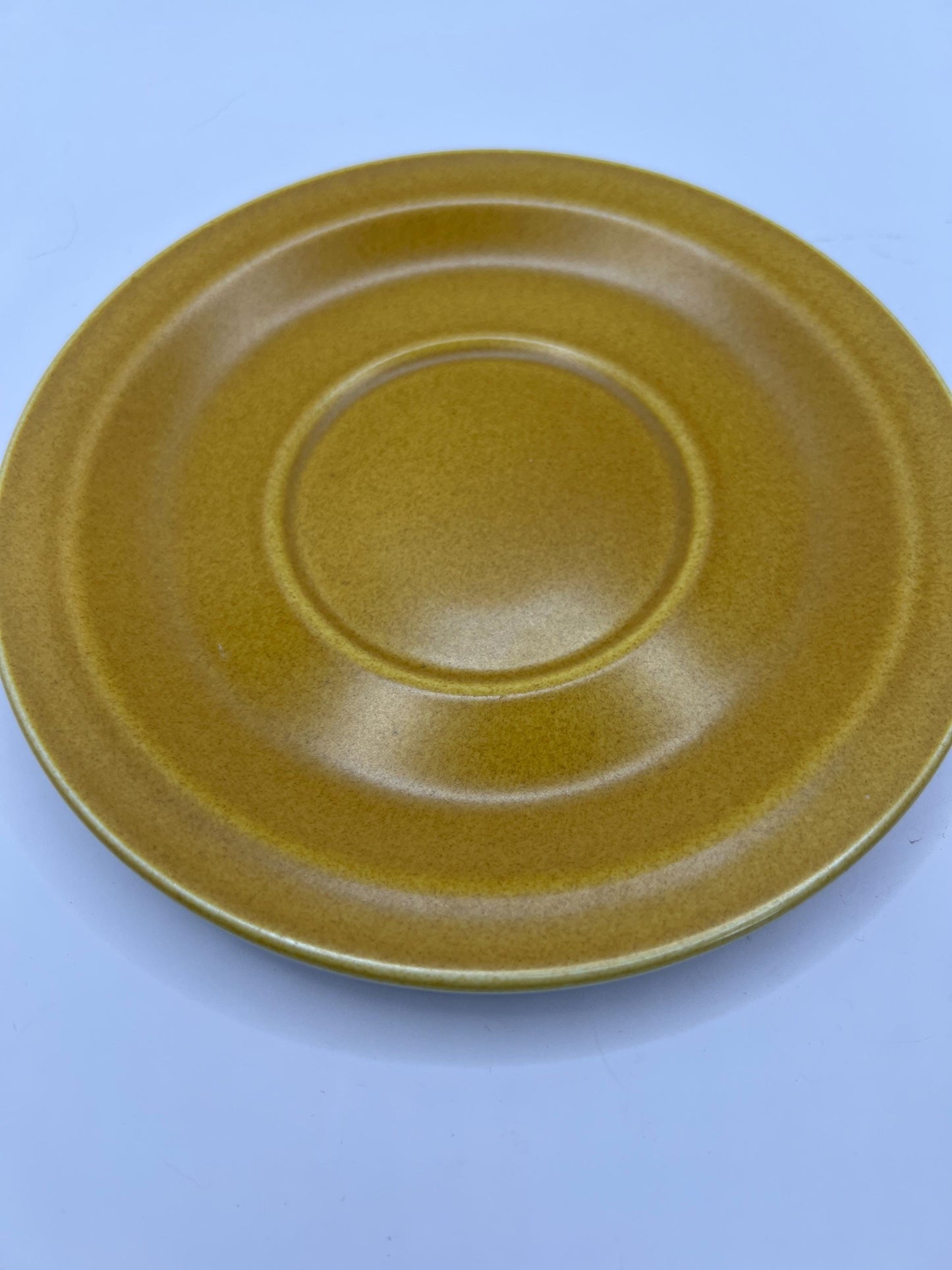 Mustard yellow ceramic gravy sauce boat and saucer. Stamped Glo-white Ironstone Alfred Meakin England.