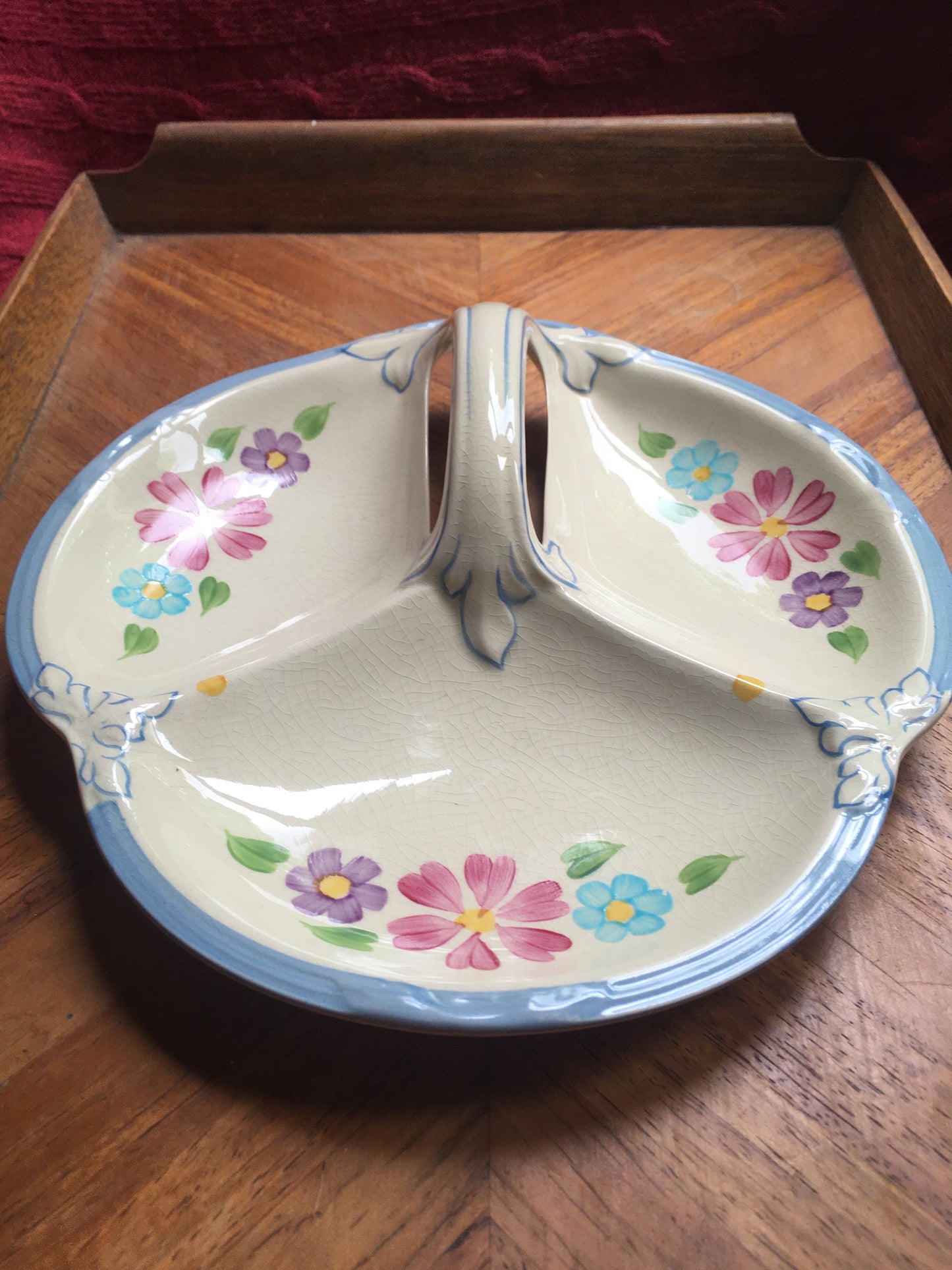 Beautiful tri-part handled trinket bowl. Stamped Newhall Langley Staffs. 'Ludlow'