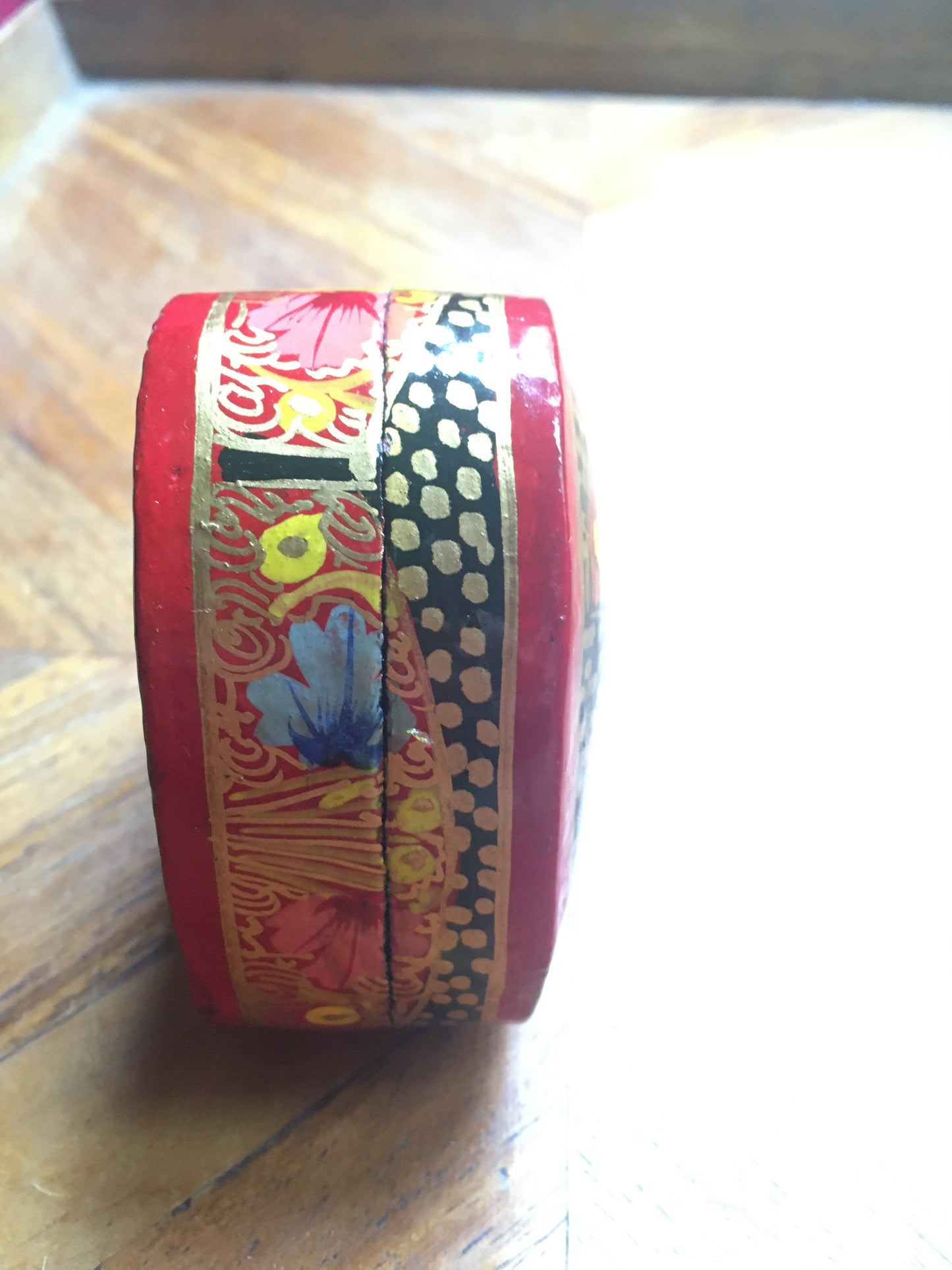 Beautiful hand-painted heart shaped lidded box.