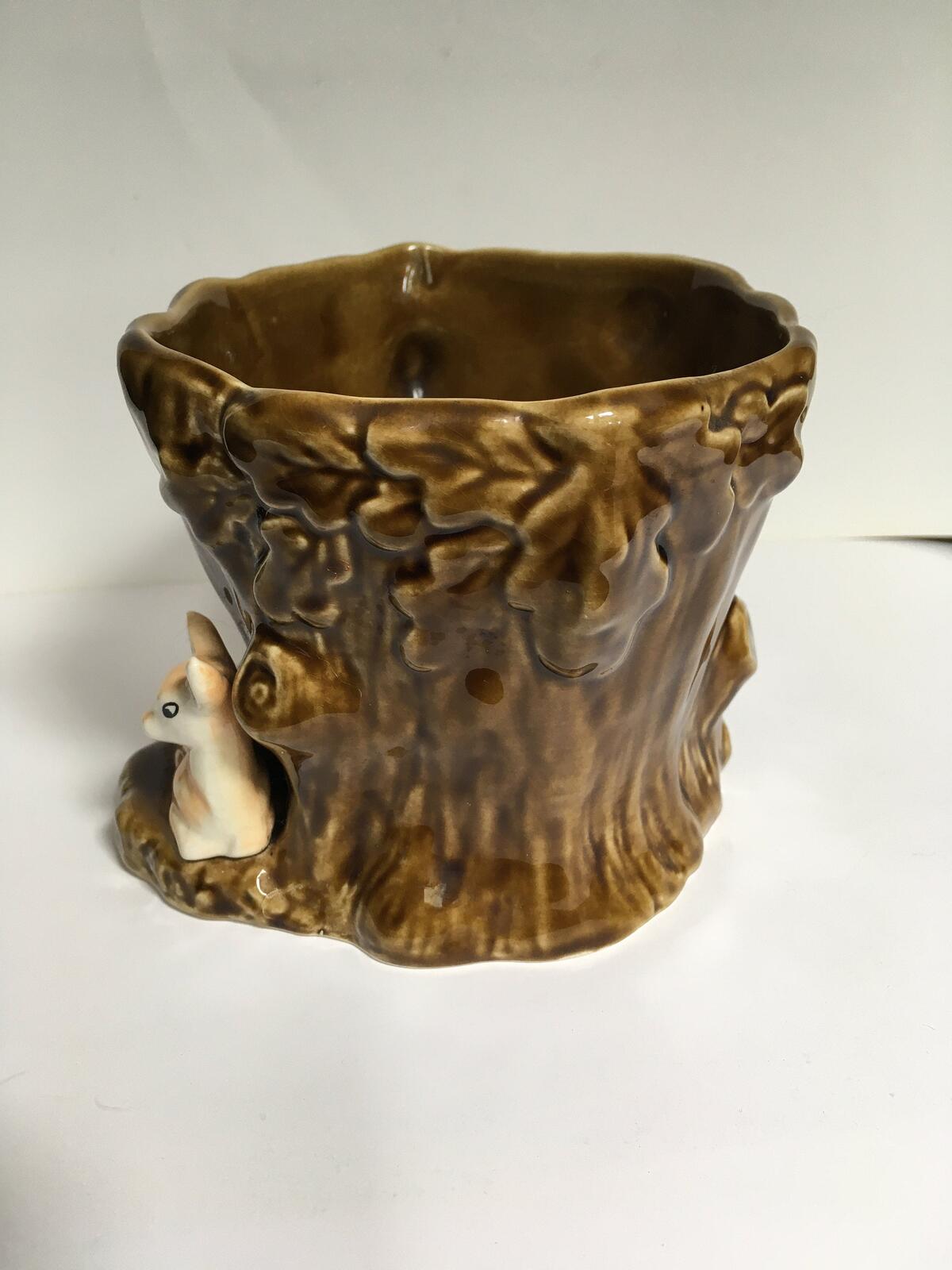 Vintage Sylvac Tree stump planter with fawn. 4287 with original sticker. Quirky vase utensil holder for a vintage kitchen.