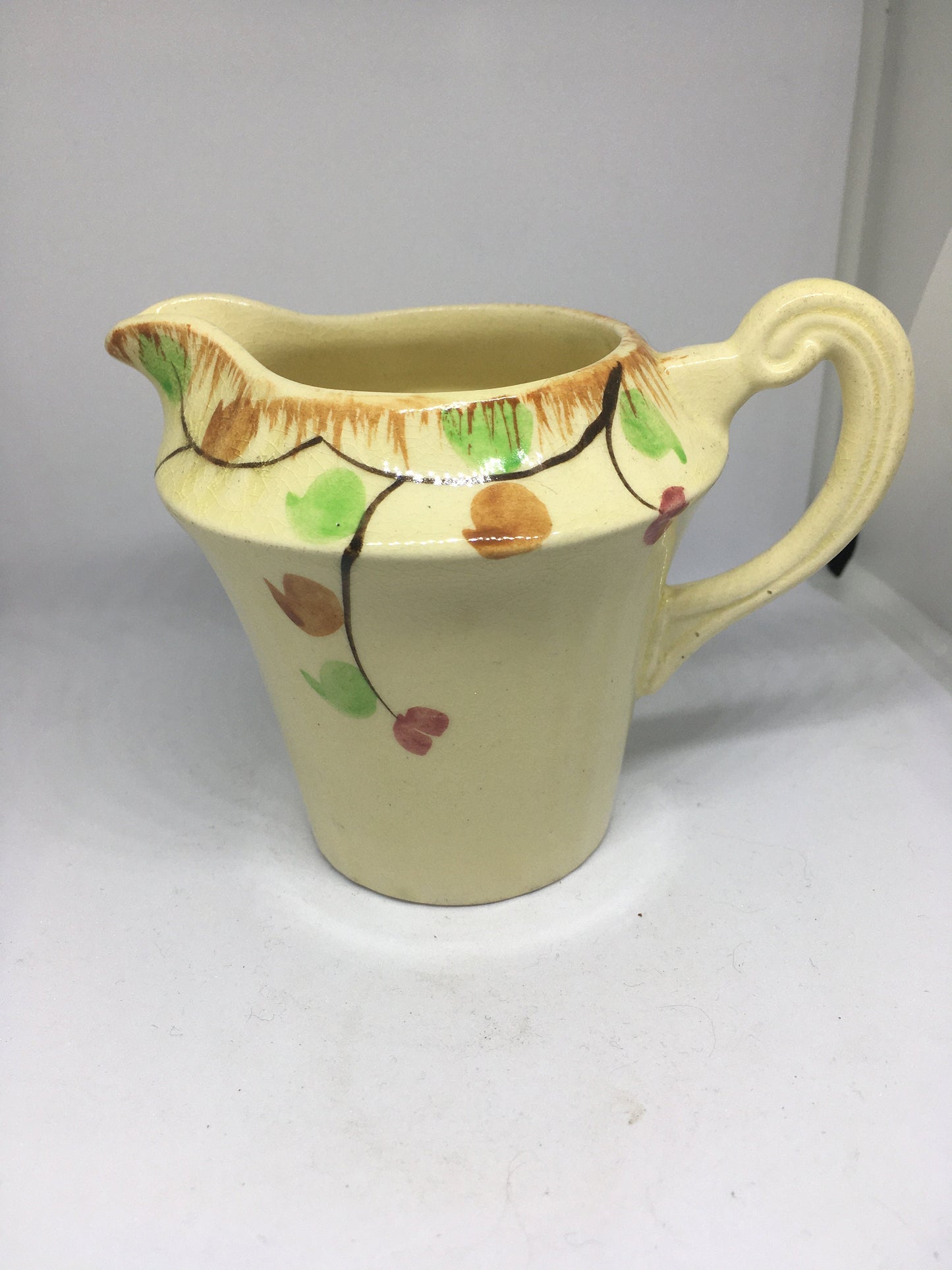 Beautiful vintage hand-painted creamer milk jug. Abstract design. Gloria England.