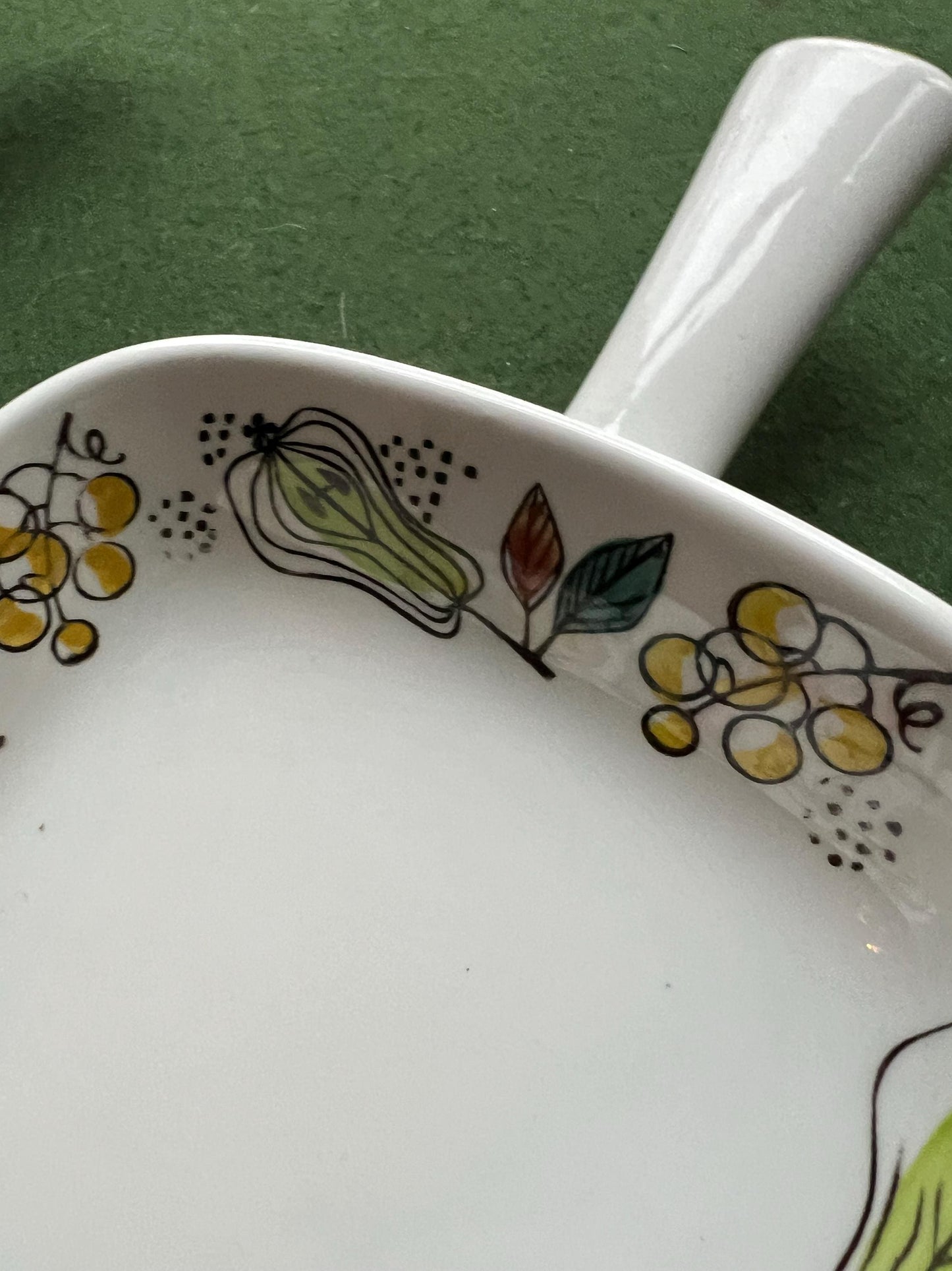 Pair of square Swedish Rörstrand Granada serving dishes.