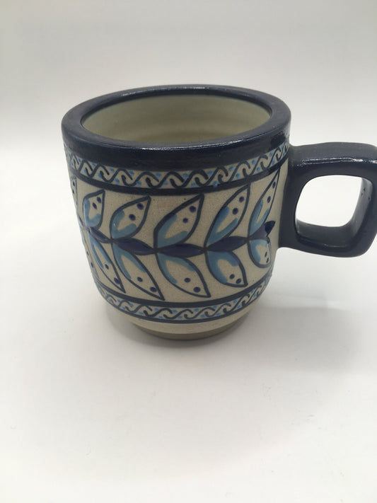 Mexican Studio pottery mug. Servin Mexico 8b