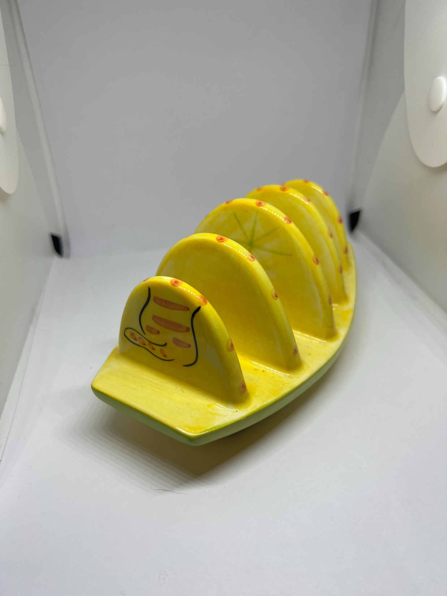 Cat theme toast rack Vintage 4 slice yellow ceramic toast rack letter holder Hand painted Spotty Cheetah