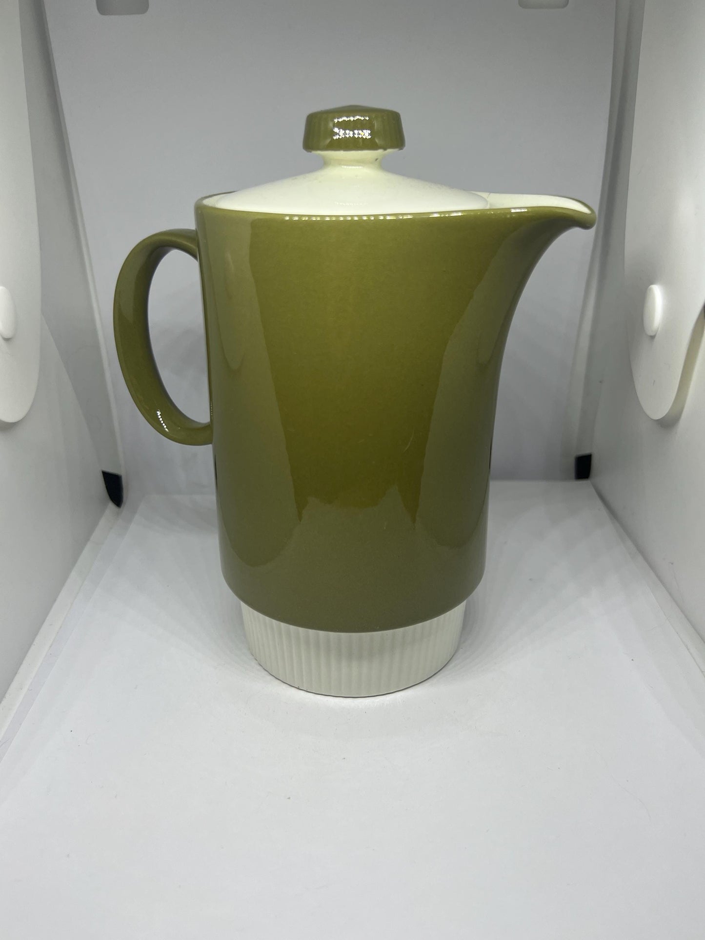 Vintage Poole Pottery coffee pot teapot. Olive green and cream ceramic compact lidded coffee tea chocolate pot.