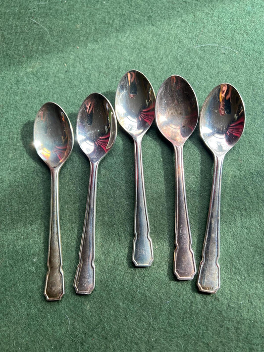 Set 5 silver plated teaspoons Stamped Silver plated Sheffield England.