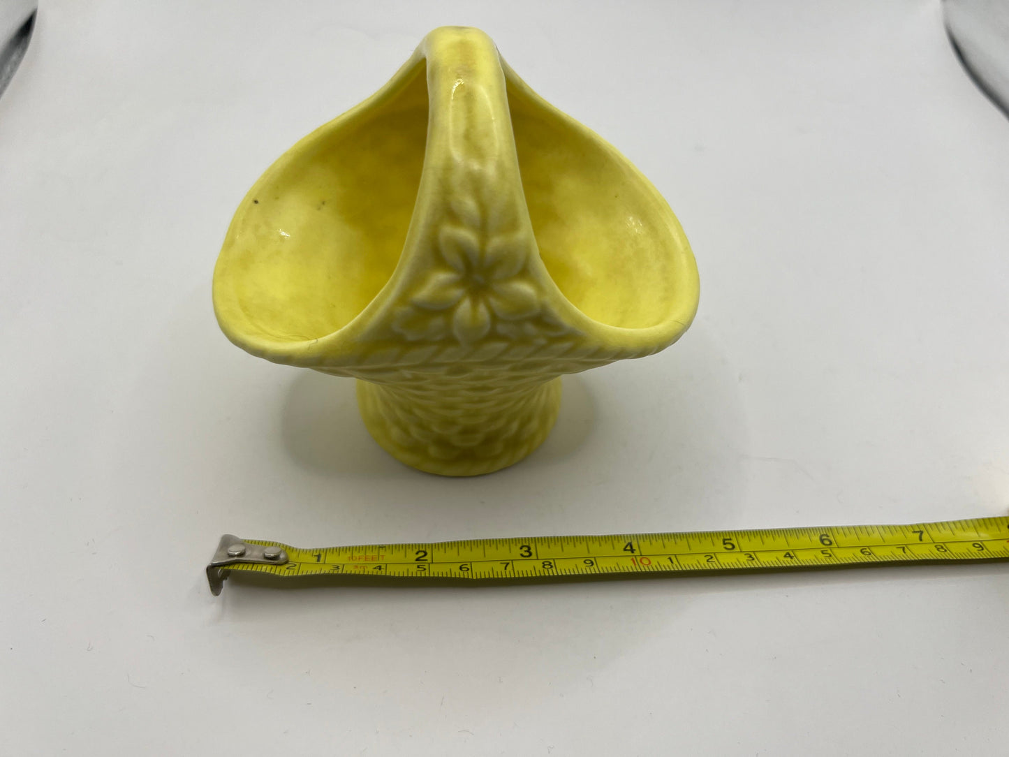 Vintage Sylvac yellow ceramic posy basket. Marked Sylvac 1777 Made in England.