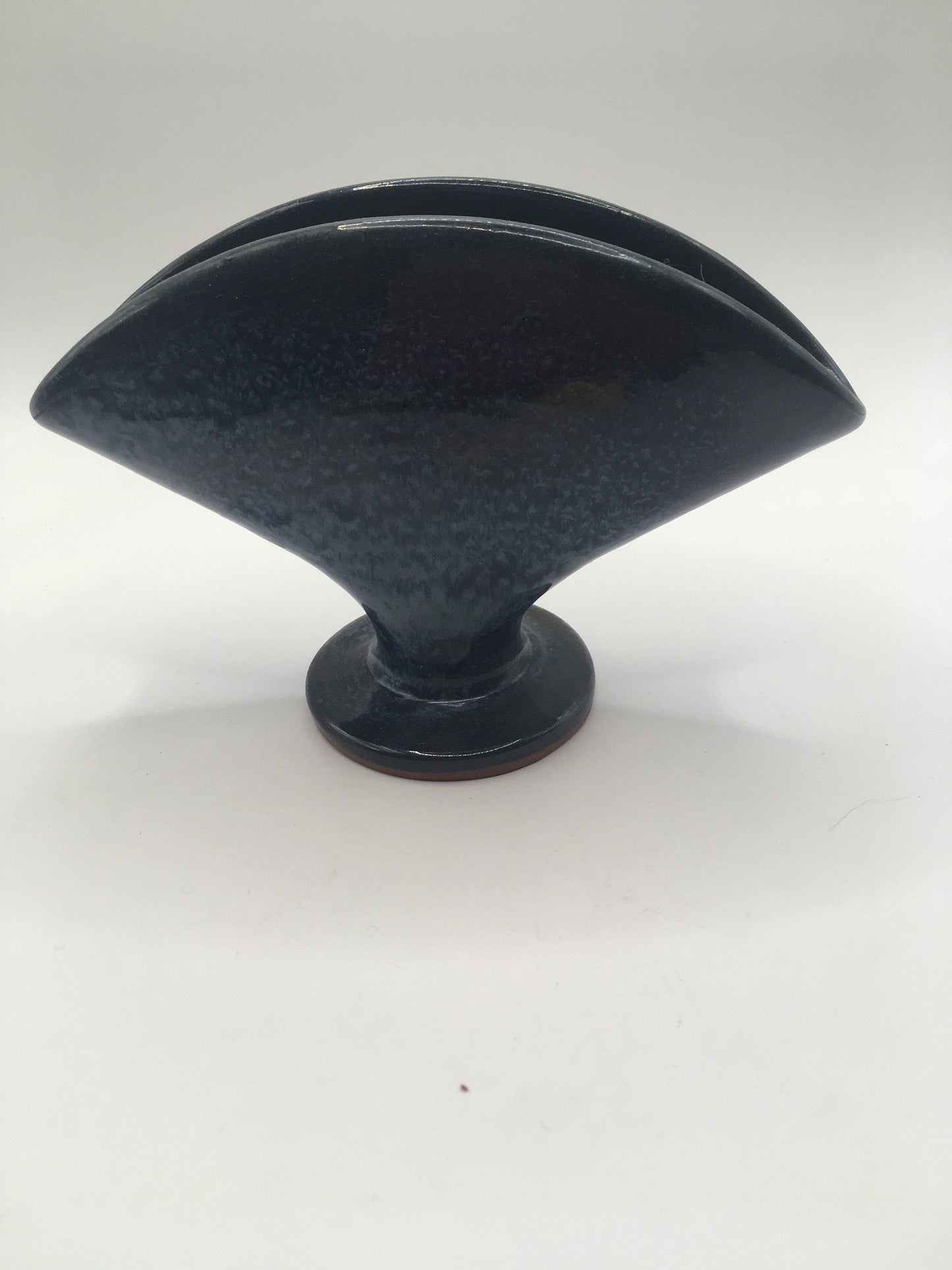 Canadian Blue Mountain Pottery style bud vase