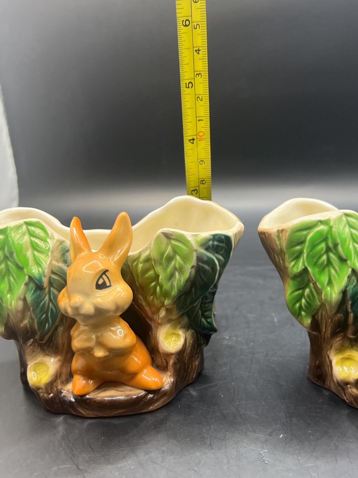 Kitsch posy vase planter. Bunny Rabbit by a log. Stamped Hornsea Fauna.