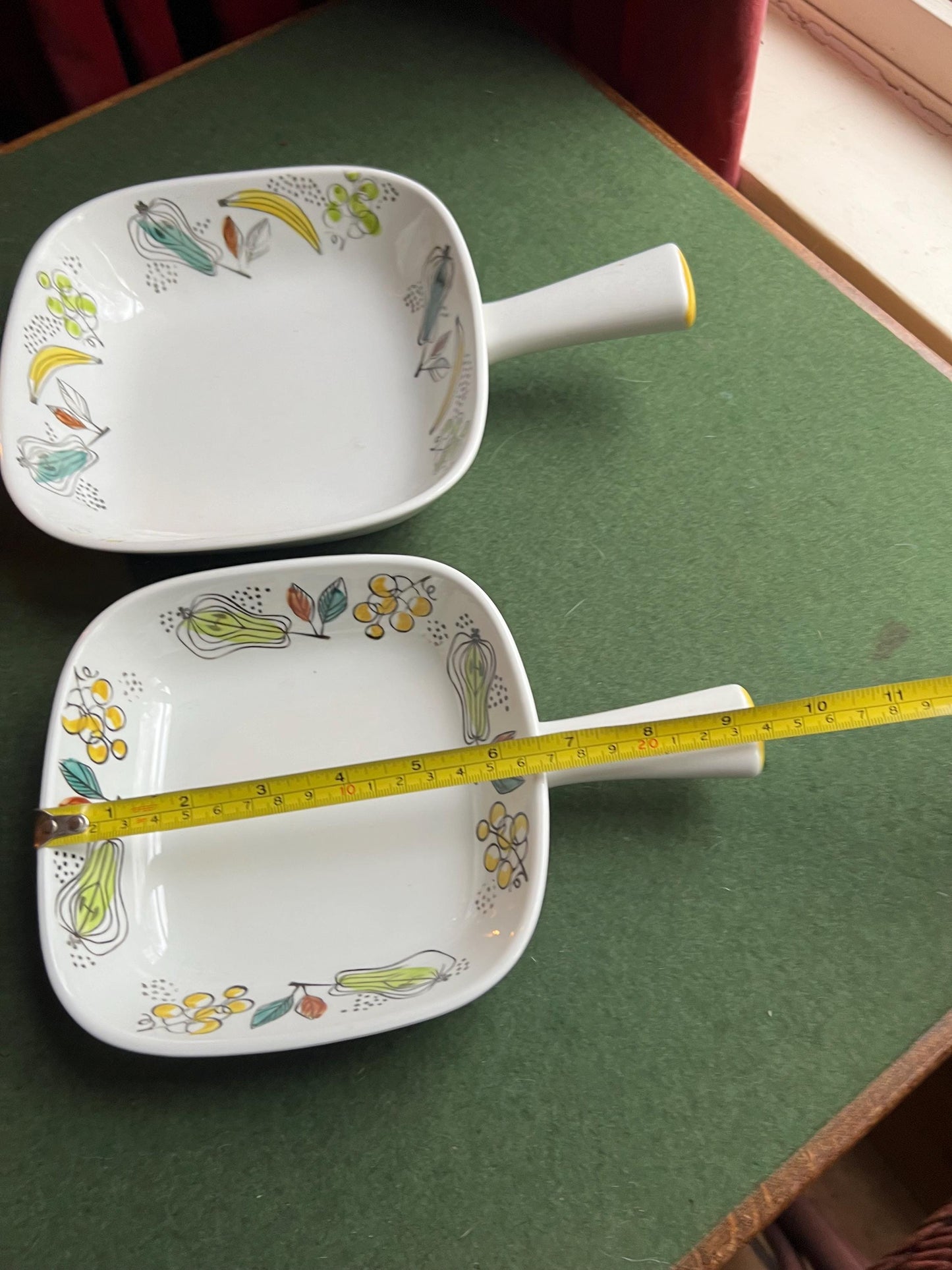Pair of square Swedish Rörstrand Granada serving dishes.