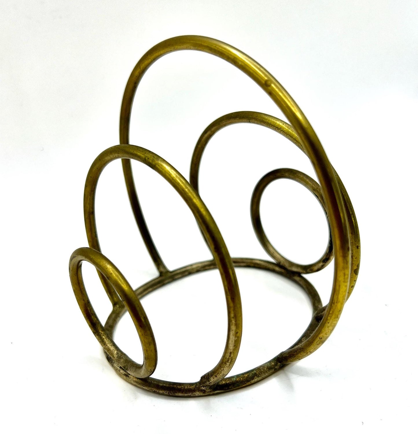 Unusual brass letter holder. Circular design vintage brass napkin holder toast rack.