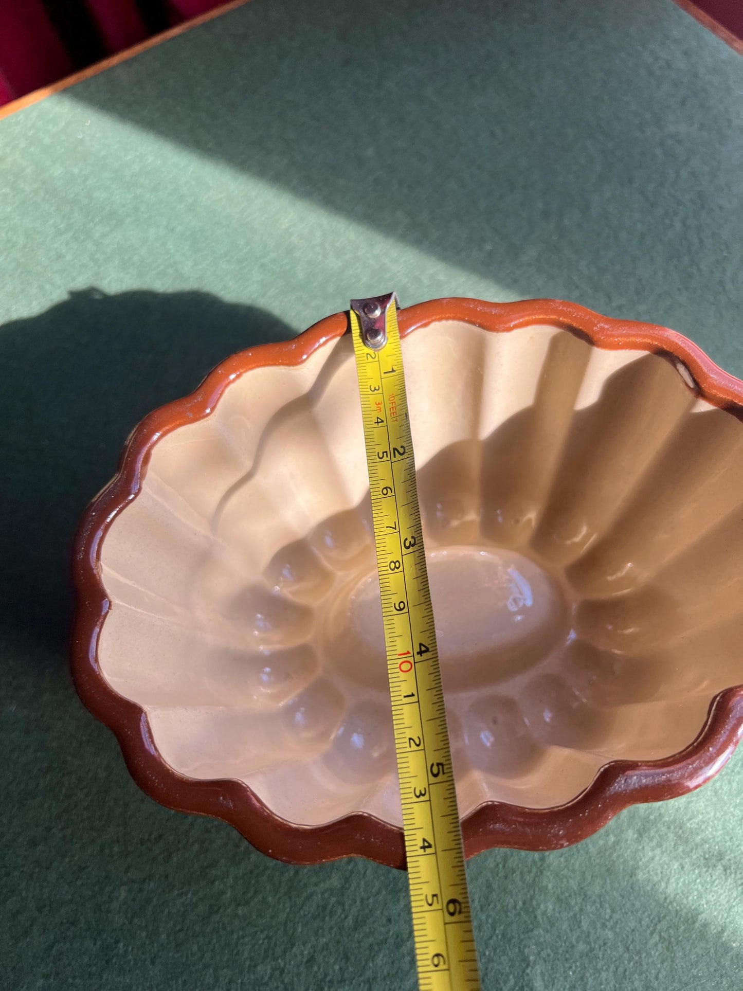 Vintage stoneware jelly aspic mould. Stamped Bourne Denby England.
