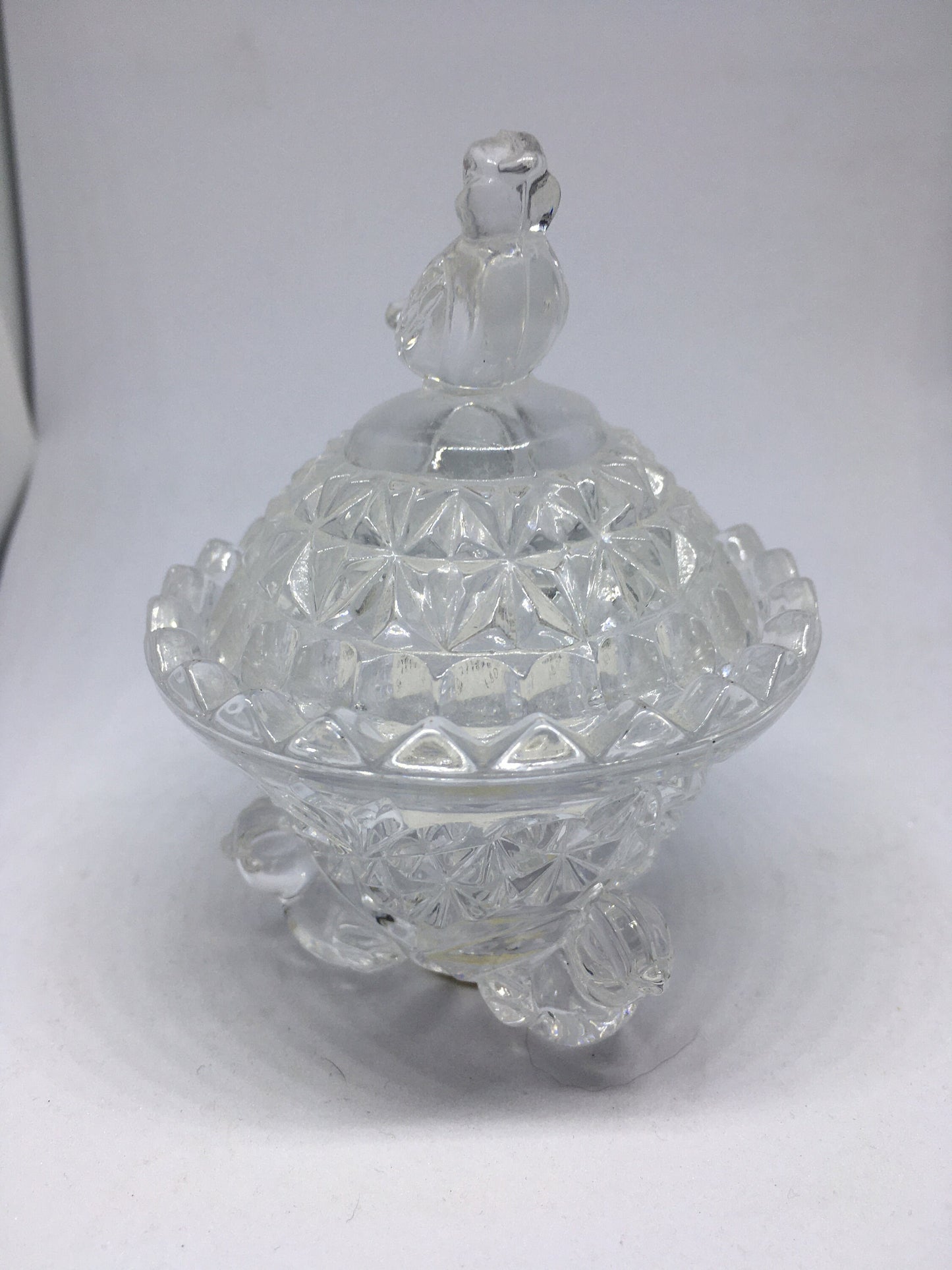 Cut glass trinket box. Vintage Hofbauer Crystal Collection Made in Germany. 24% lead crystal.