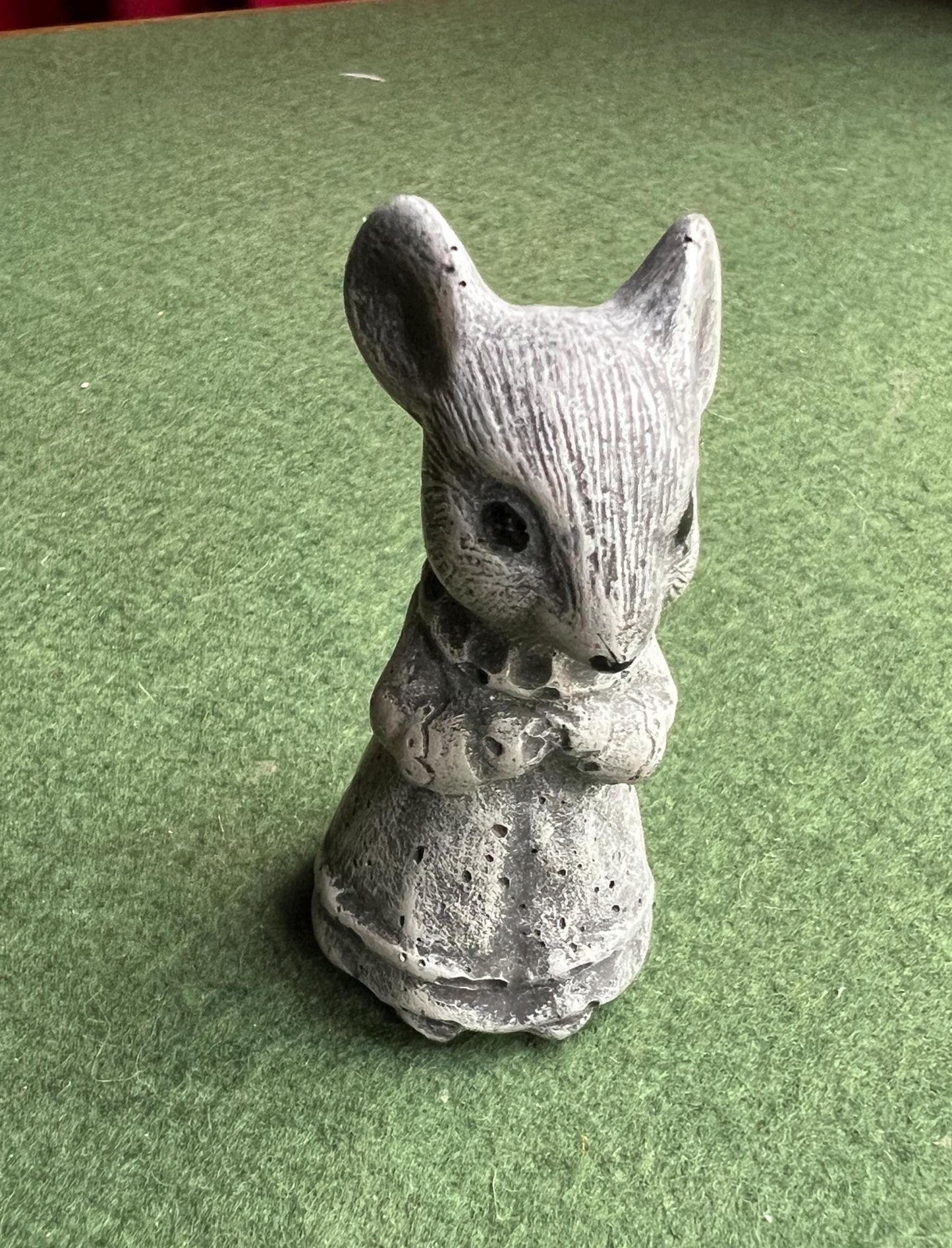 Vintage mouse figurine. Stoneware lava garden ornament.