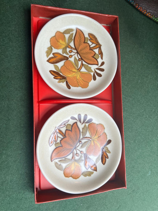 Palissy Royal Worcester Spode England trinket serving dishes, 1970s decor.