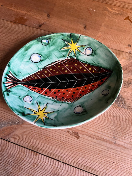 Vintage Italy Fish plate. Signed Italy 84 29.