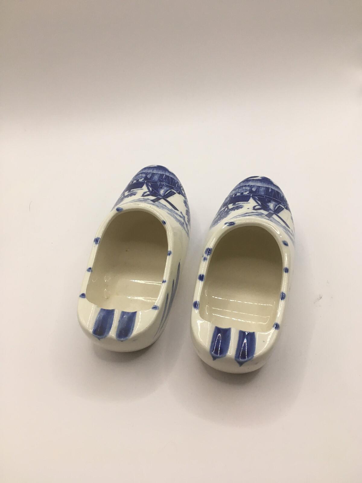 Pair Delft ware clog ashtrays. Tobacciania collectors gift.