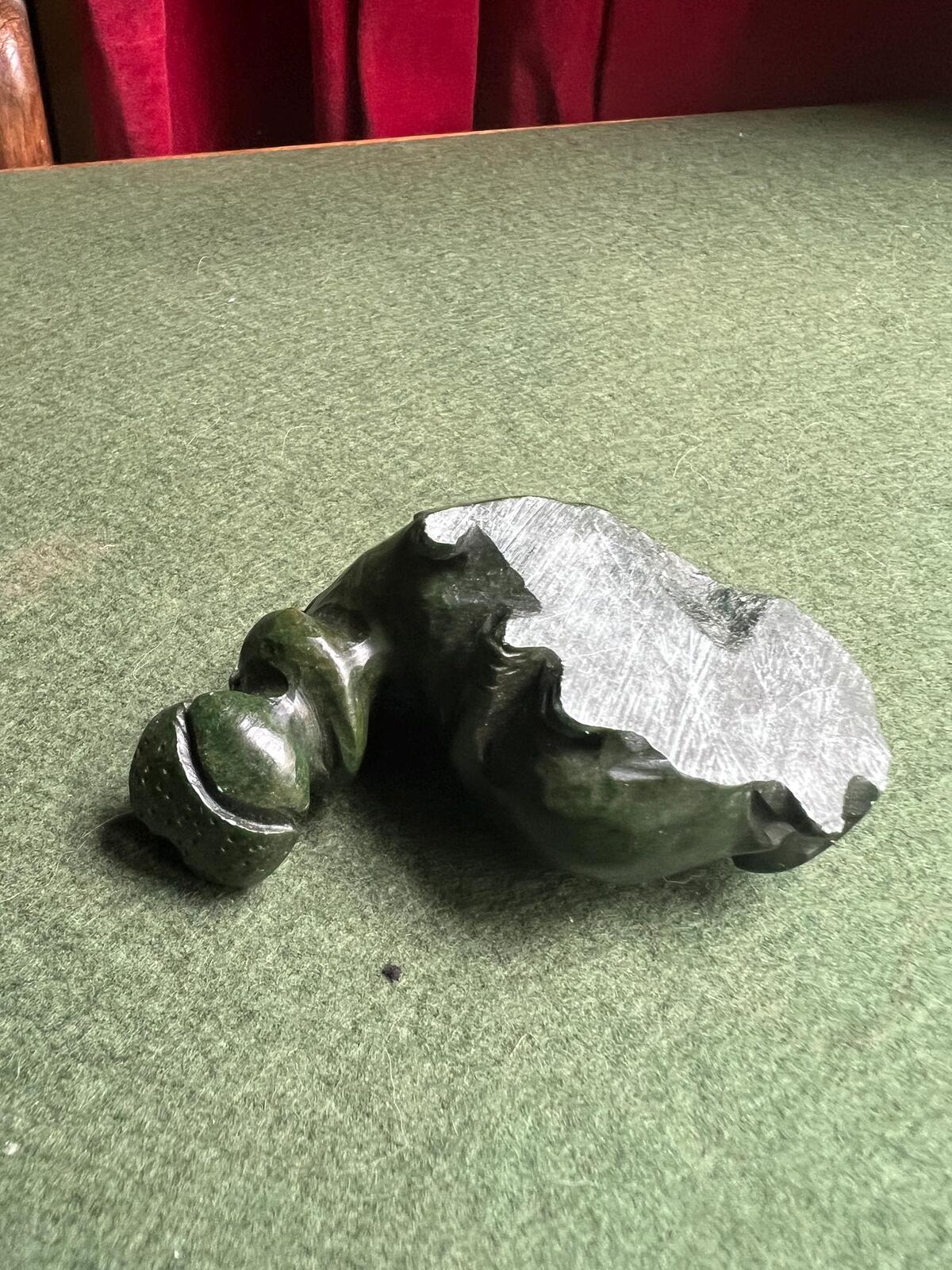 Vintage Verdite hippo sculpture. Hand carved Zimbabwean stone hippopotamus. Animal lover gift.